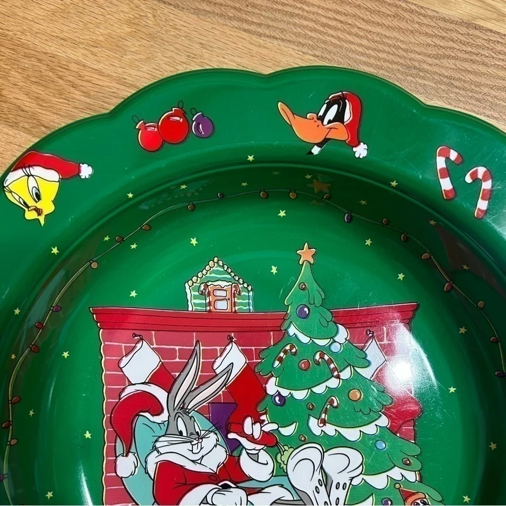 Vintage Looney Tunes Santa Party Server Bowl Christmas Bugs Bunny Pepe Le Pew